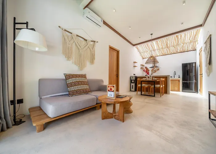 Hijau By Evdekimi - Nature Retreat With Large Pool & Gazebo * ウブド