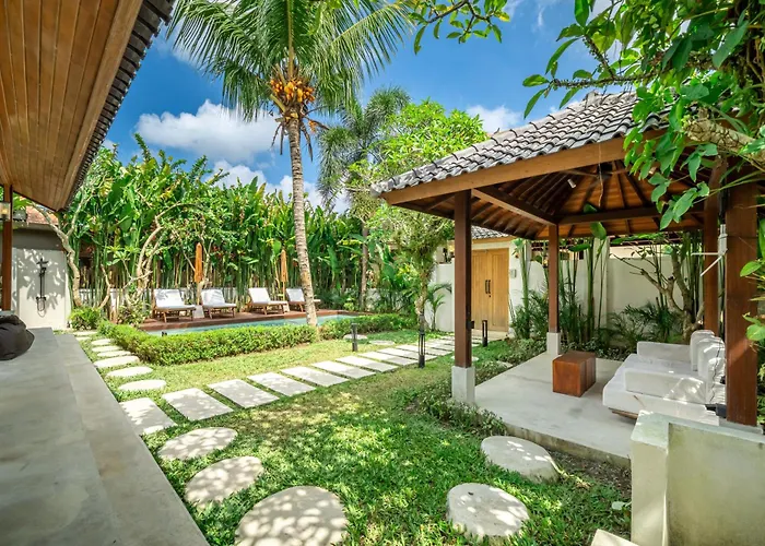 Hijau By Evdekimi - Nature Retreat With Large Pool & Gazebo * ウブド