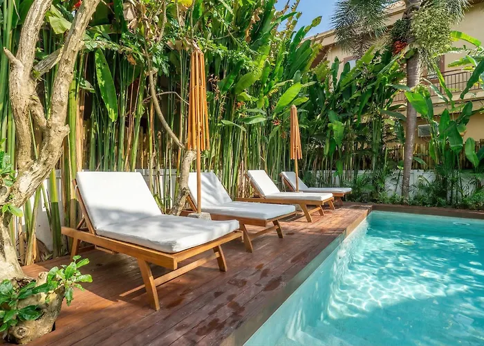 Hijau By Evdekimi - Nature Retreat With Large Pool & Gazebo ヴィラ