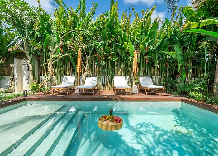 ヴィラ Hijau By Evdekimi - Nature Retreat With Large Pool & Gazebo ウブド