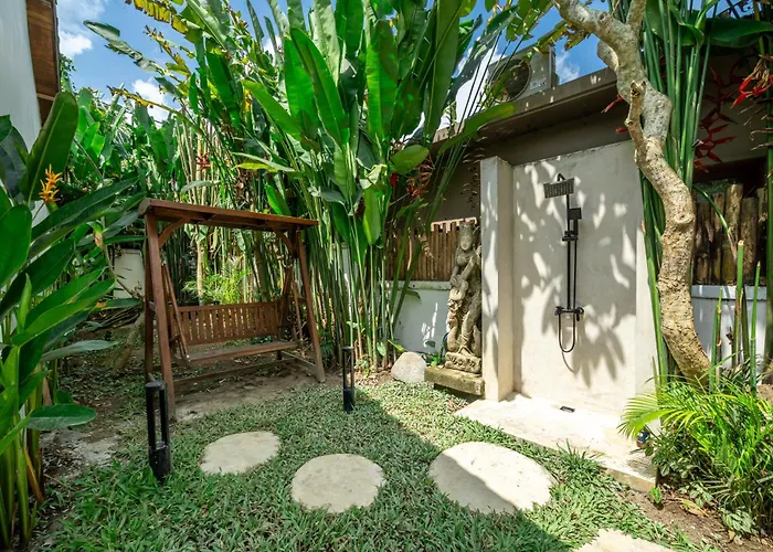 Hijau By Evdekimi - Nature Retreat With Large Pool & Gazebo