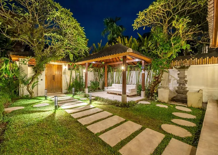 Hijau By Evdekimi - Nature Retreat With Large Pool & Gazebo * ウブド